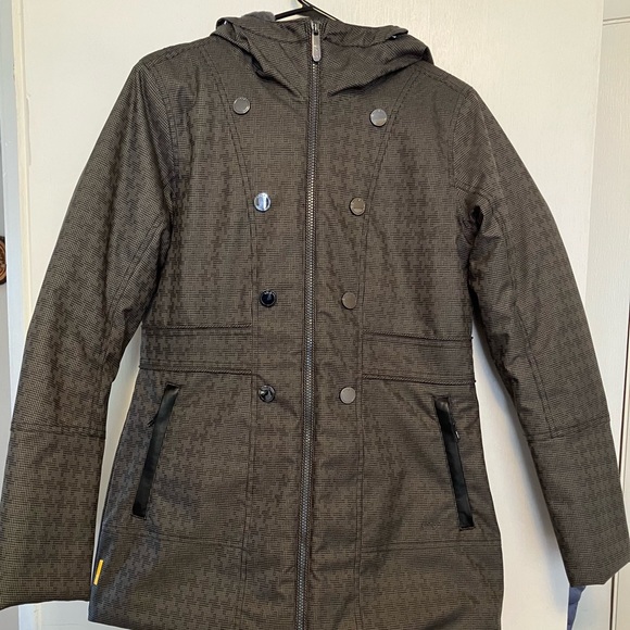 LOLE Women’s Winter Jacket - Picture 16 of 16